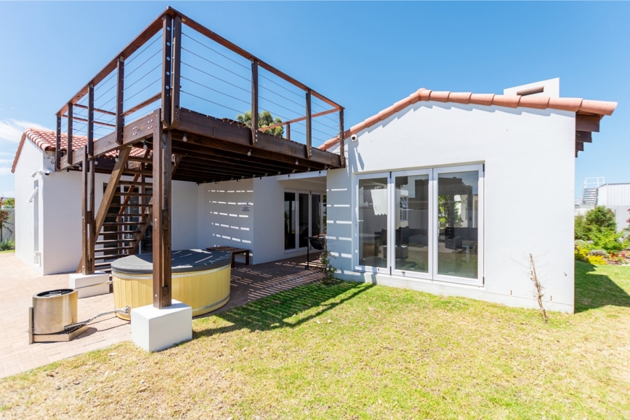 3 Bedroom Property for Sale in Langebaan North Western Cape